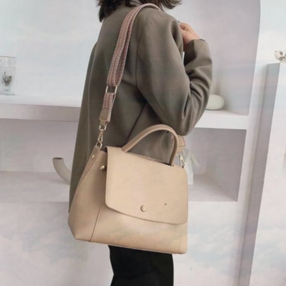 New Satchel Bag Beige 246